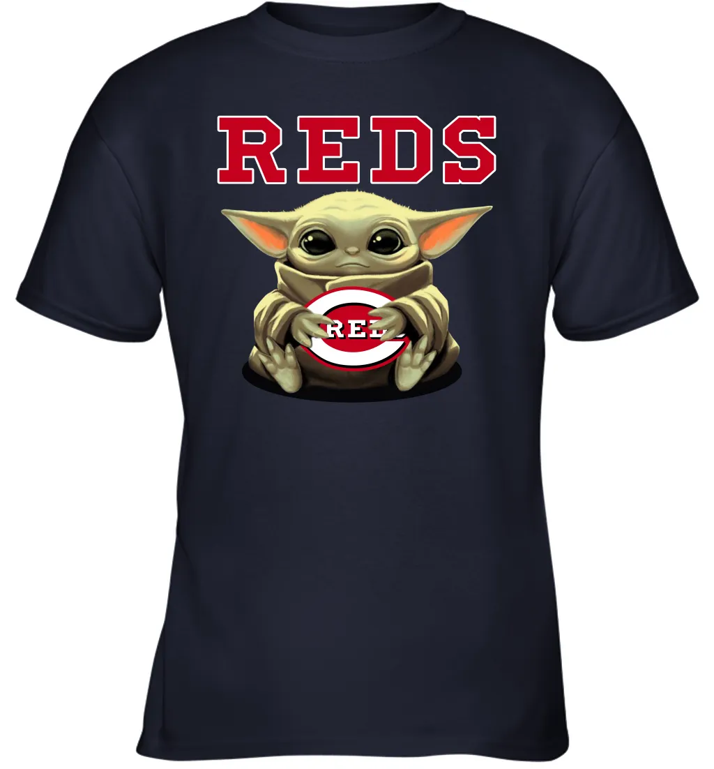 Baby Yoda Hugs Loves The Cincinnati Reds Baseball Youth T-Shirt