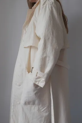 CREAM VINTAGE TRENCH COAT