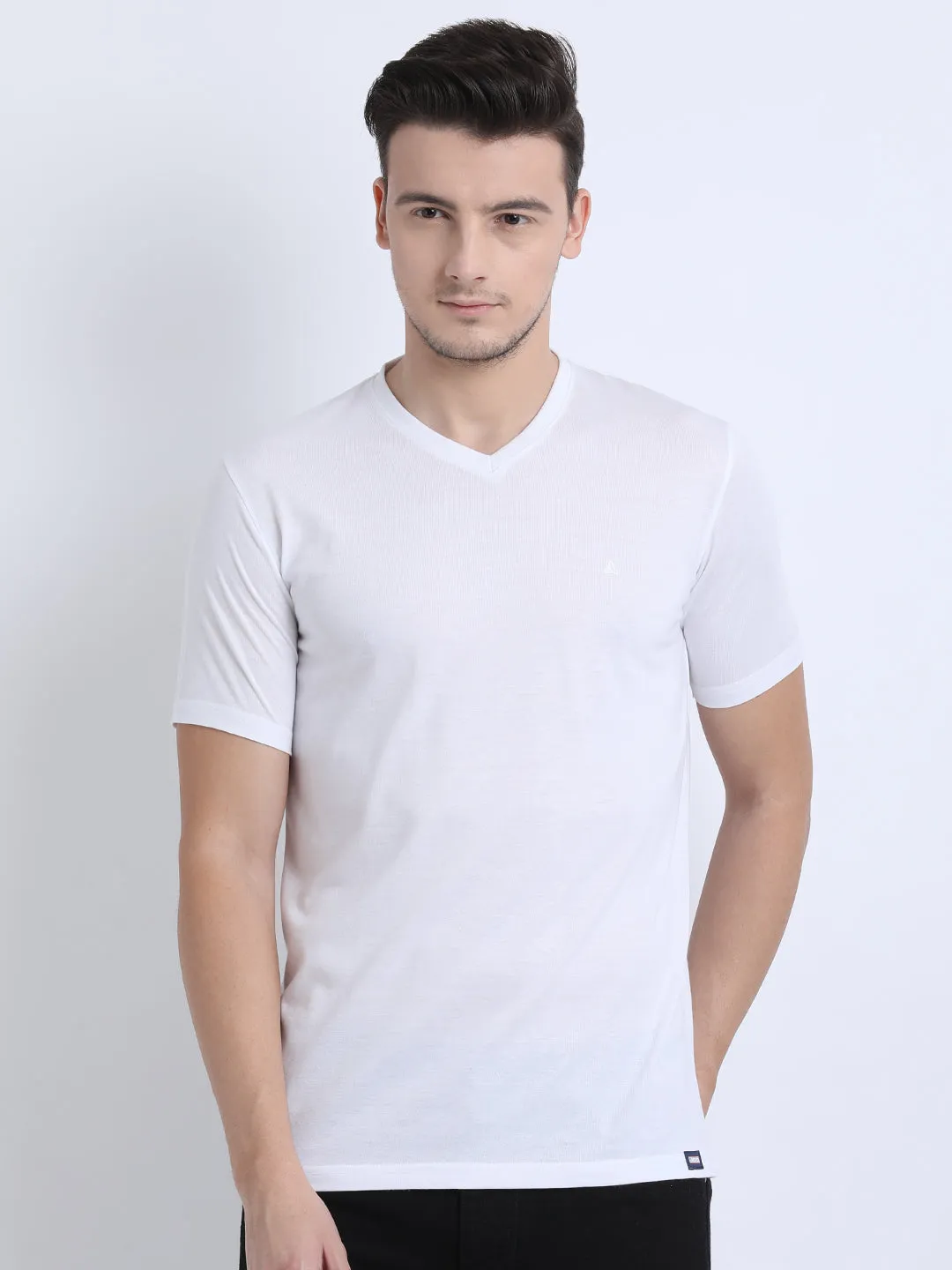 JDC Men's White Solid T.shirt