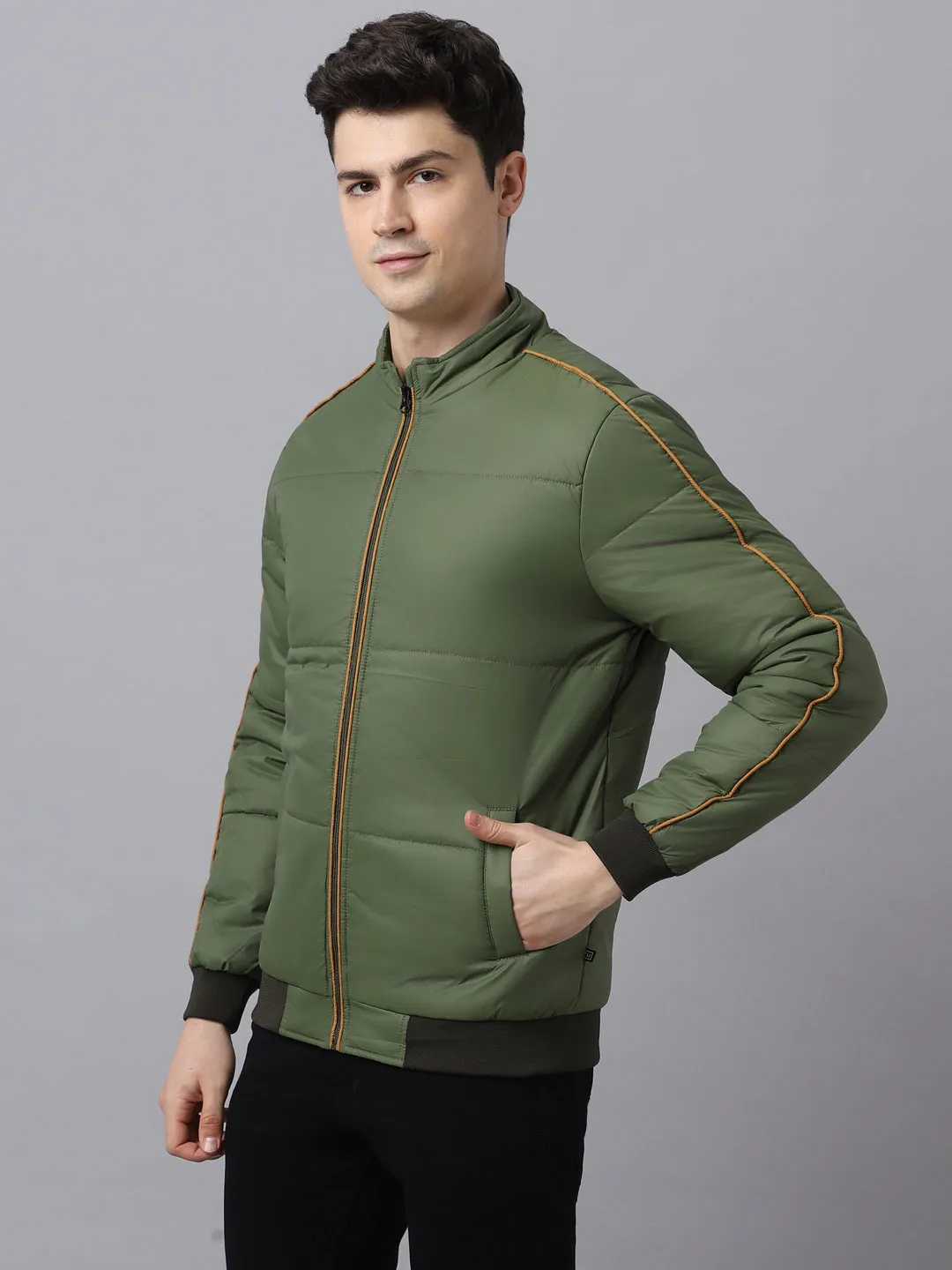 Men's Green Full Sleeve Zippered Puffer Jacket