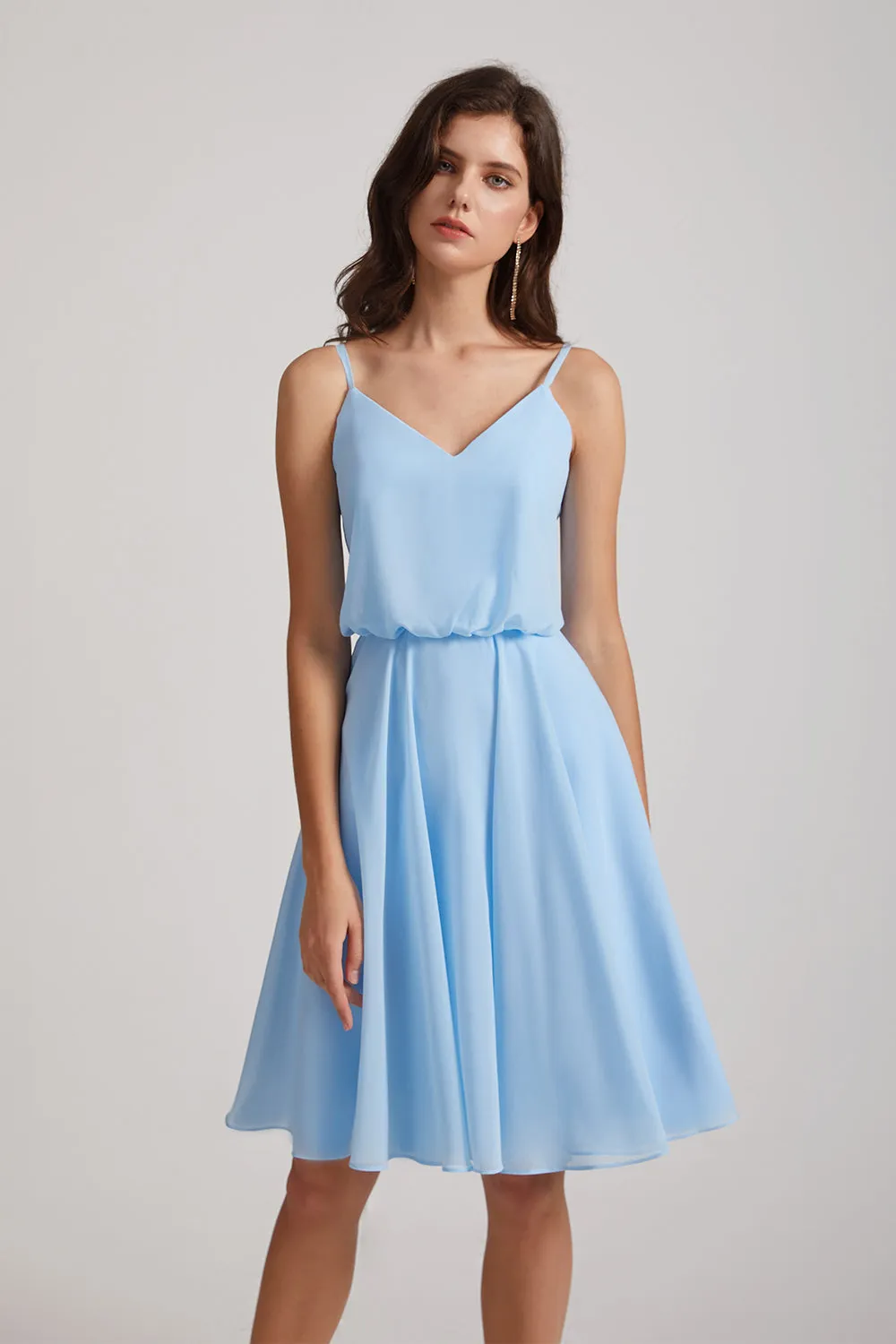 Spaghetti Straps V-Neck Chiffon Short Bridesmaid Dresses (AF0074)