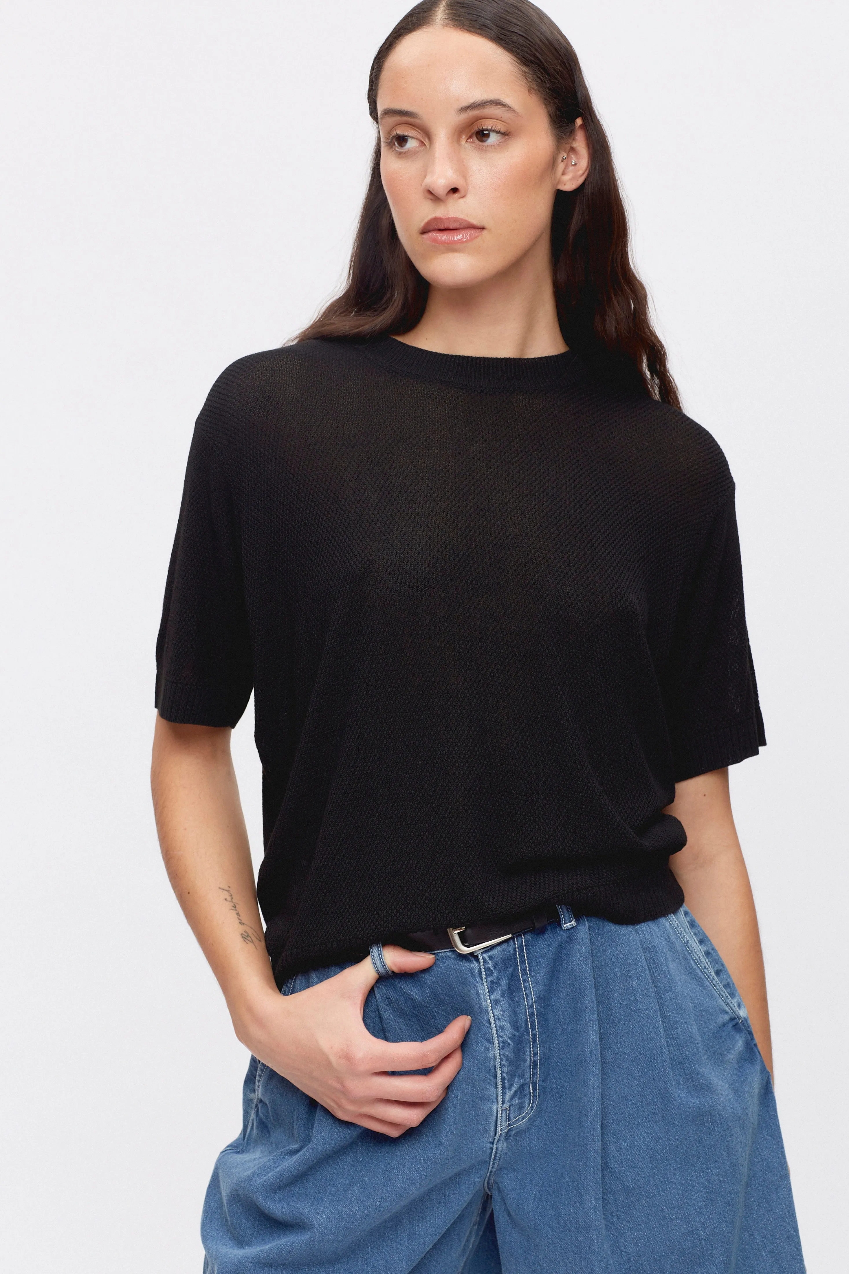 Women's Mesh Tee in Black